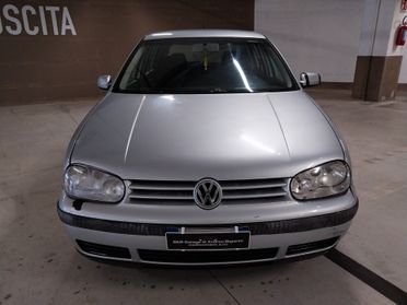Volkswagen Golf 1.9 TDI/101 CV cat 5p. Champ - ok neopatentati
