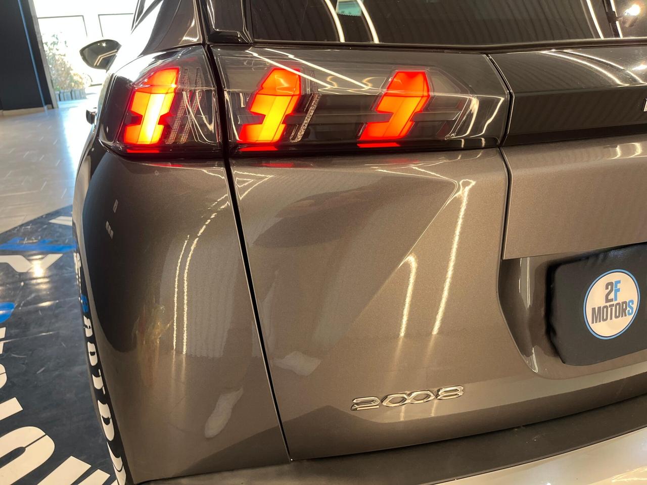 Peugeot 2008 BlueHDi 110 S&S Allure Pack