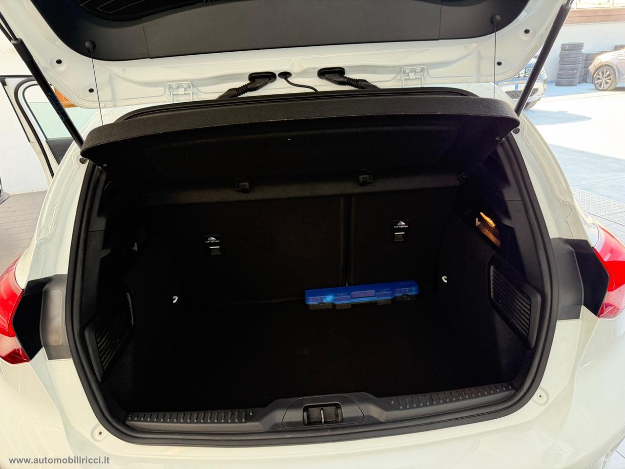FORD Focus 1.0 EcoBoost Hybrid 125CV ST LINE