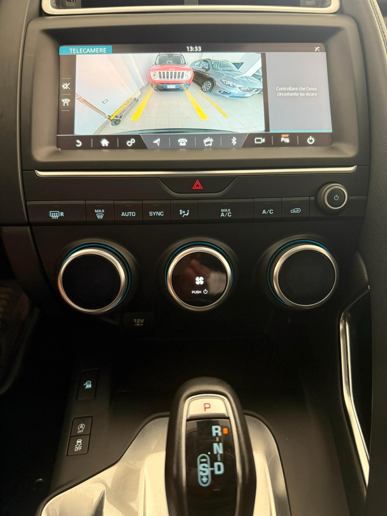 Jaguar E-Pace 2.0D 180 CV AWD R-Dynamic S