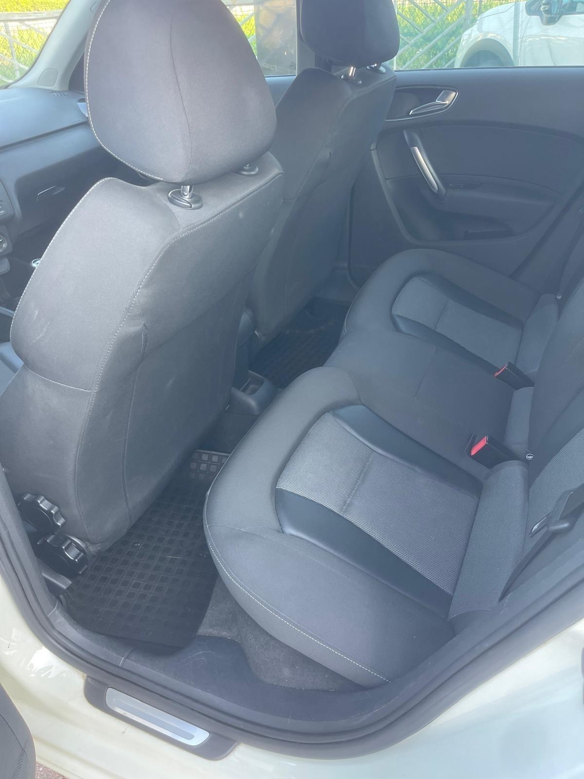 Audi A1 1.2 TFSI Ambition 5P