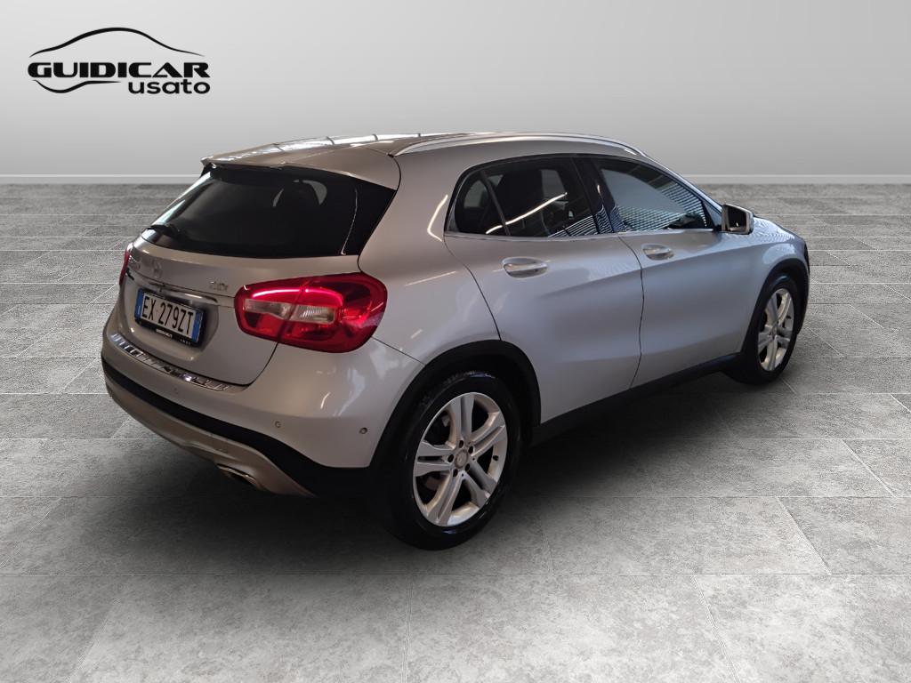 Mercedes-Benz GLA-X156 2014 - GLA 200 d (cdi) Sport