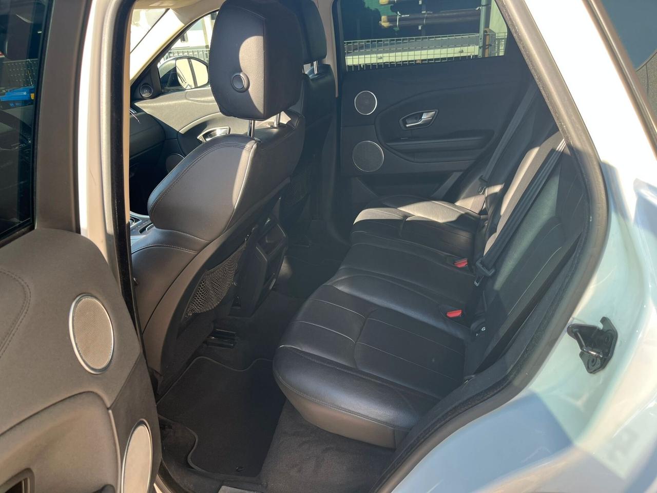 Land Rover Range Evoque 2.0 TD4 150 CV autocarro