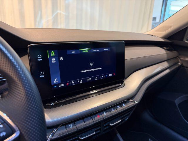 SKODA Octavia 2.0 TDI DSG Executive LED Camera Navi