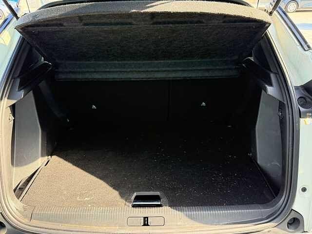 Peugeot 2008 BlueHDi 130 S&S EAT8 Allure Pack