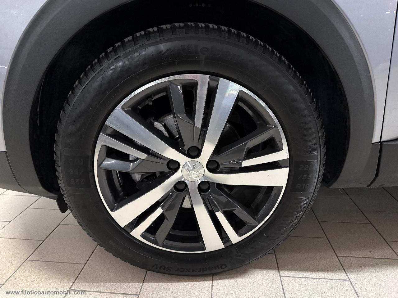 PEUGEOT 3008 BlueHDi 130 S&S EAT8 Allure LED - CARPLEY FULL