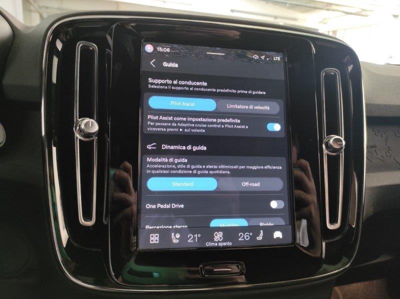 VOLVO XC40 (2017-->) - XC40 Recharge Pure Electric Twin Motor AWD Plus