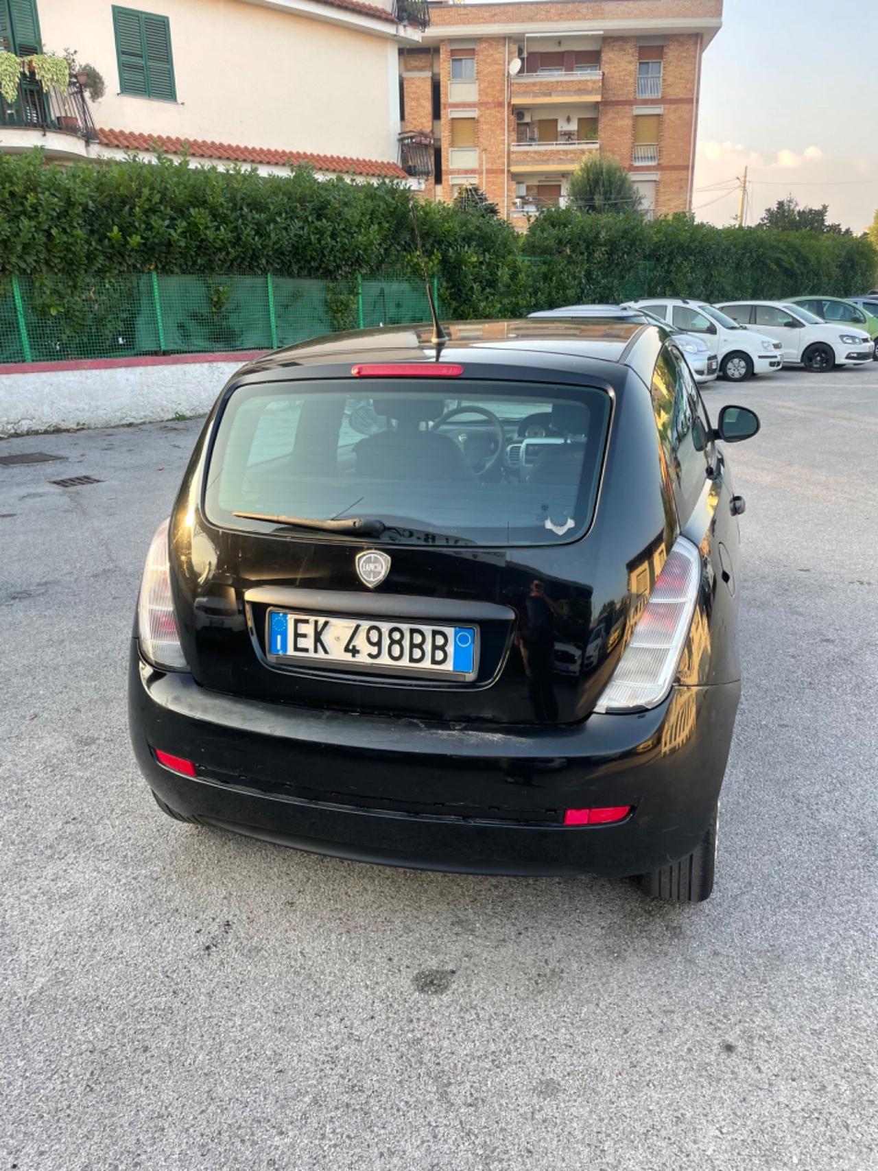 Lancia Ypsilon 1.2 69 CV Diva