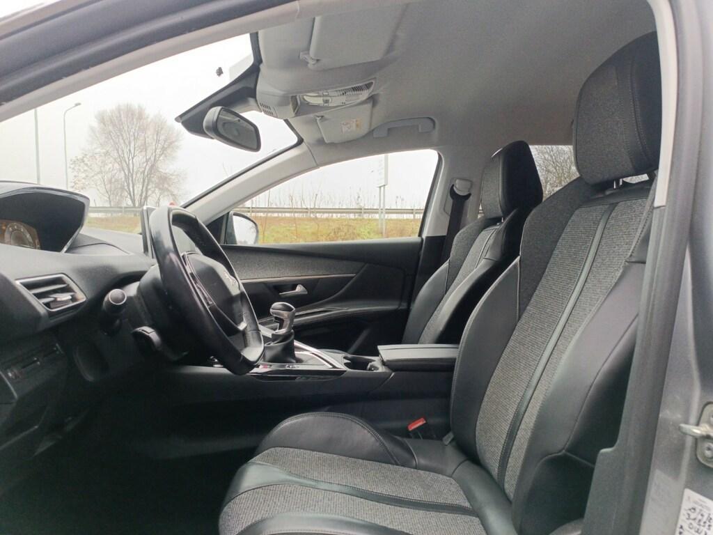 Peugeot 3008 1.2 PureTech Turbo Allure