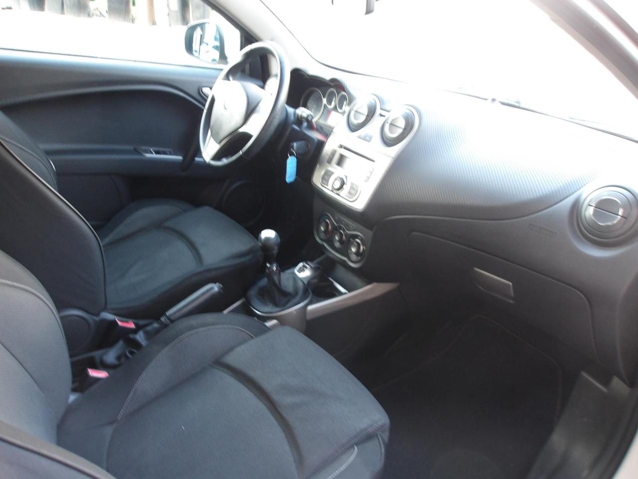 Alfa Romeo MiTo 1.3 jtdm-2 Distinctive premium pack 95cv