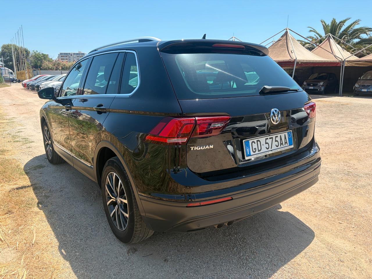 VOLKSWAGEN TIGUAN 1.6 TDI 116CV ANNO 2020 134.000 KM UNICOPROPRIETARIO