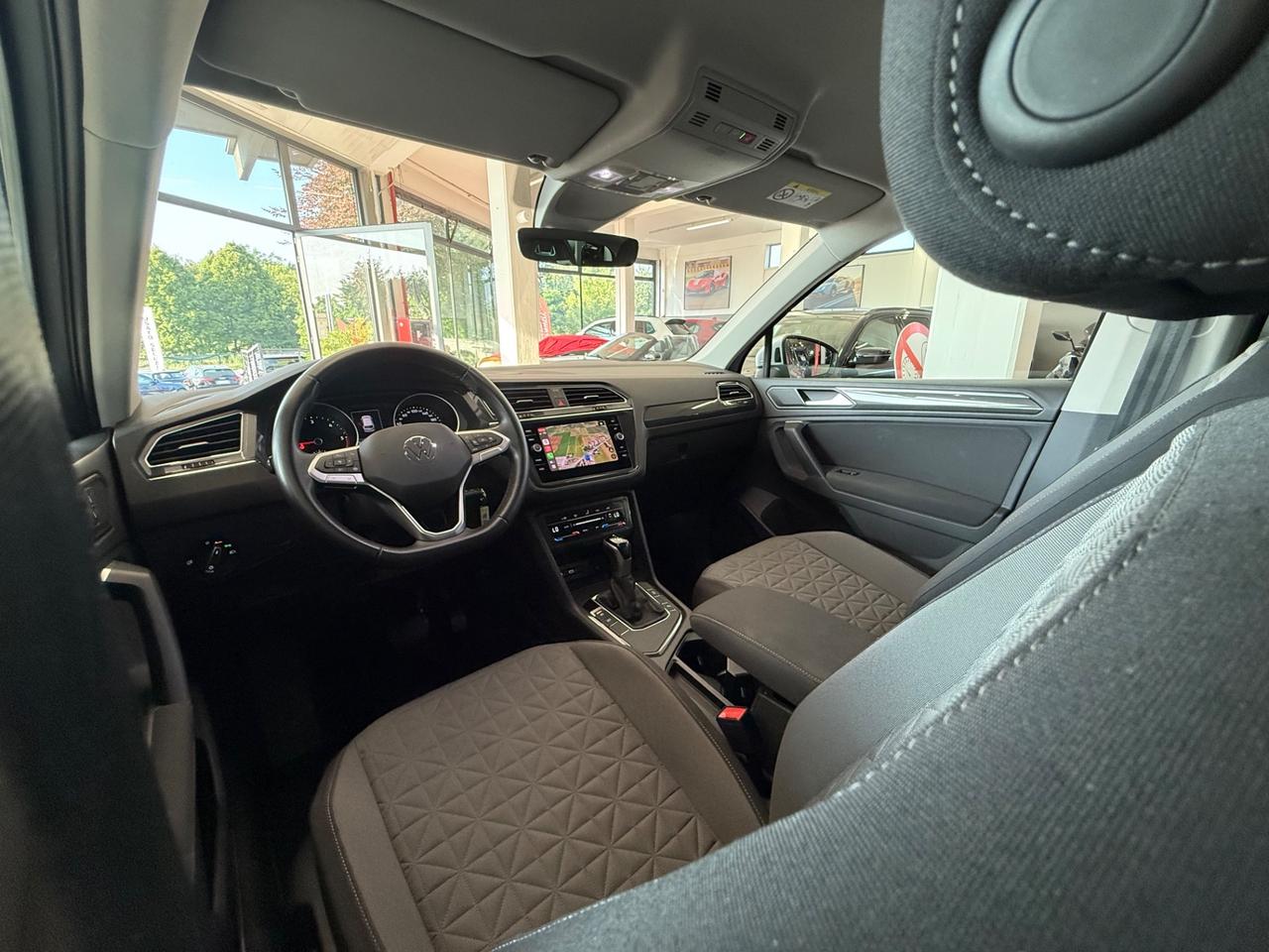 Volkswagen Tiguan 2.0 TDI 150 CV DSG Life 04/2022 EURO 6D
