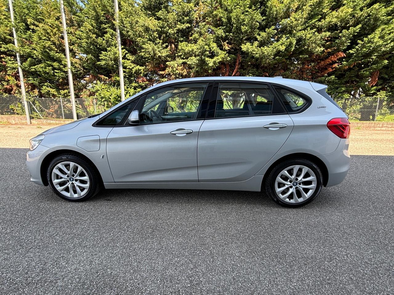 Bmw 225xe Active Tourer iPerformance Advantage - 2017