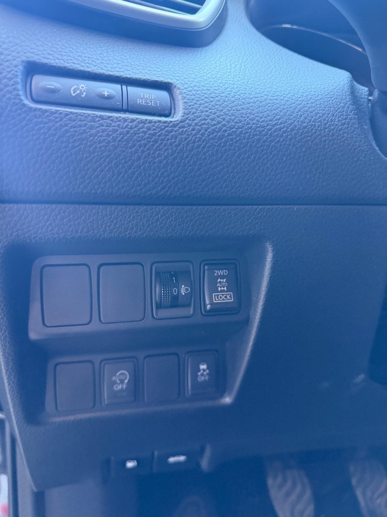 Nissan Qashqai 1.6 dCi 4WD Black Edition