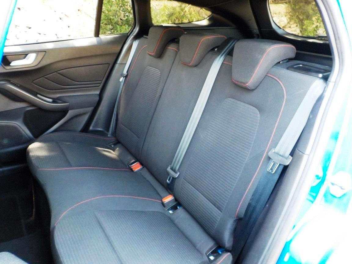 Ford Focus 1.0 EcoBoost Hybrid 155 CV Powershift SW ST-line