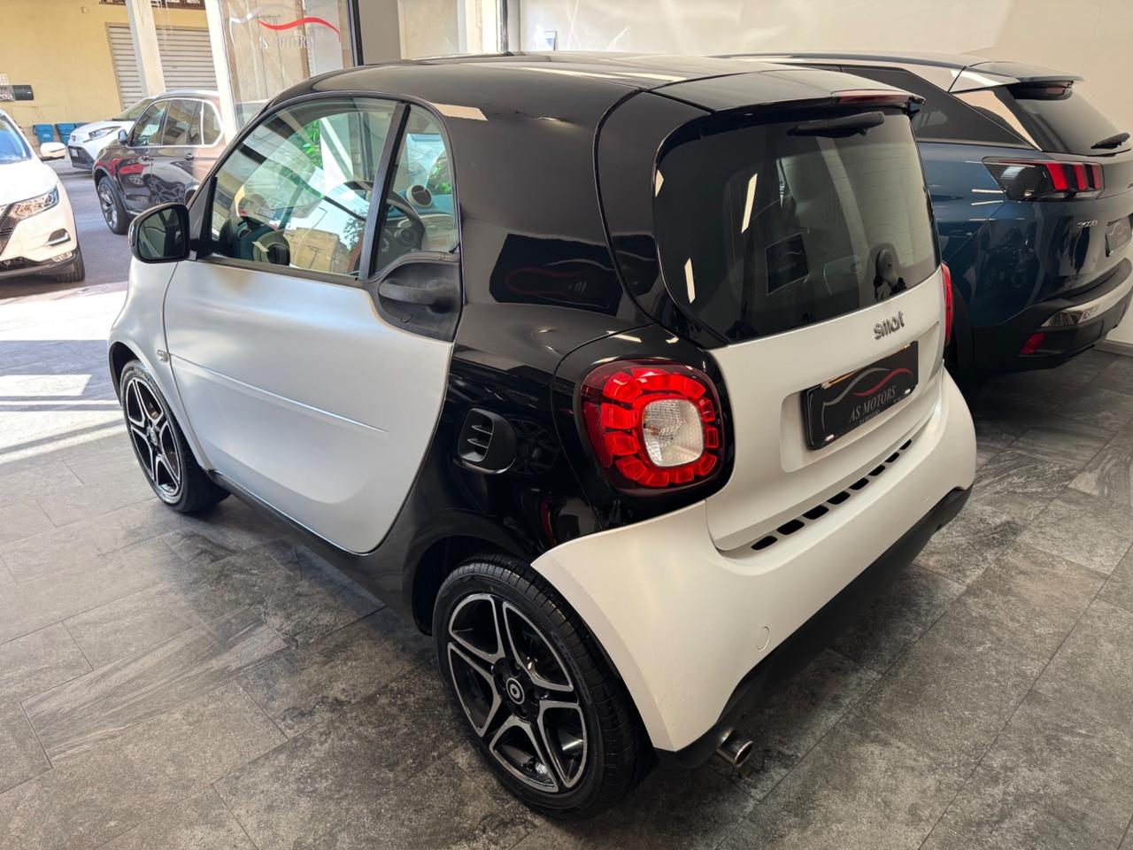 Smart ForTwo 1.0 71 Cv Full LED Finanziabile