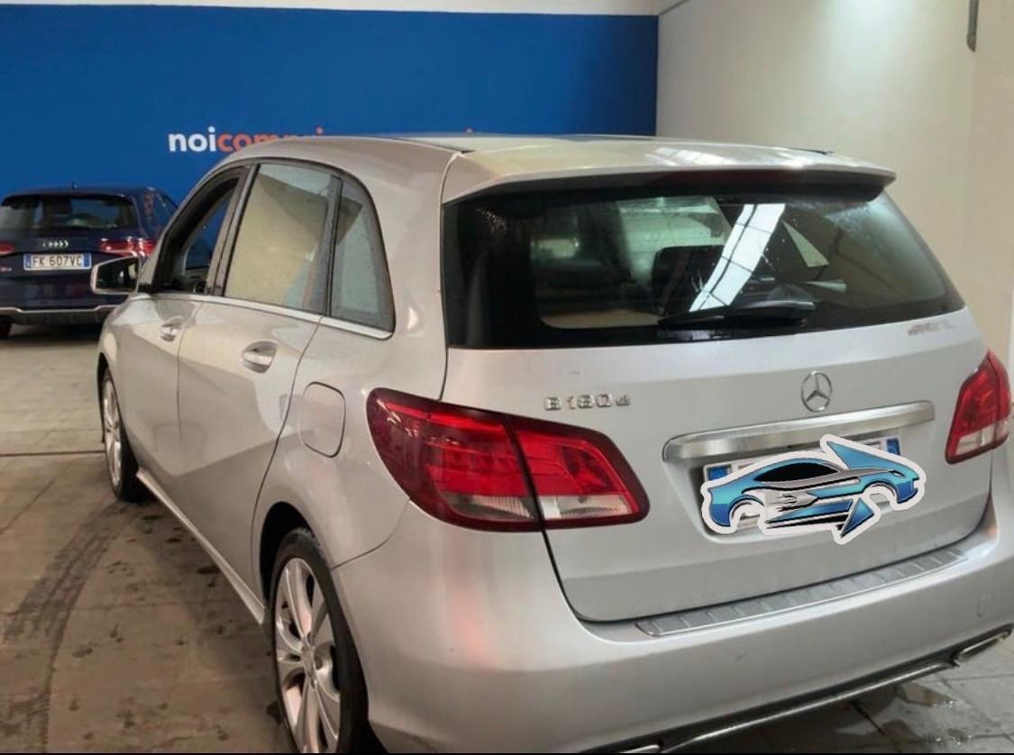 Mercedes-benz B 180 d Premium