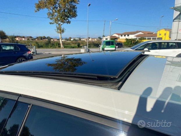 VOLKSWAGEN Taigo 1.0 TSI 110 CV DSG R-Line