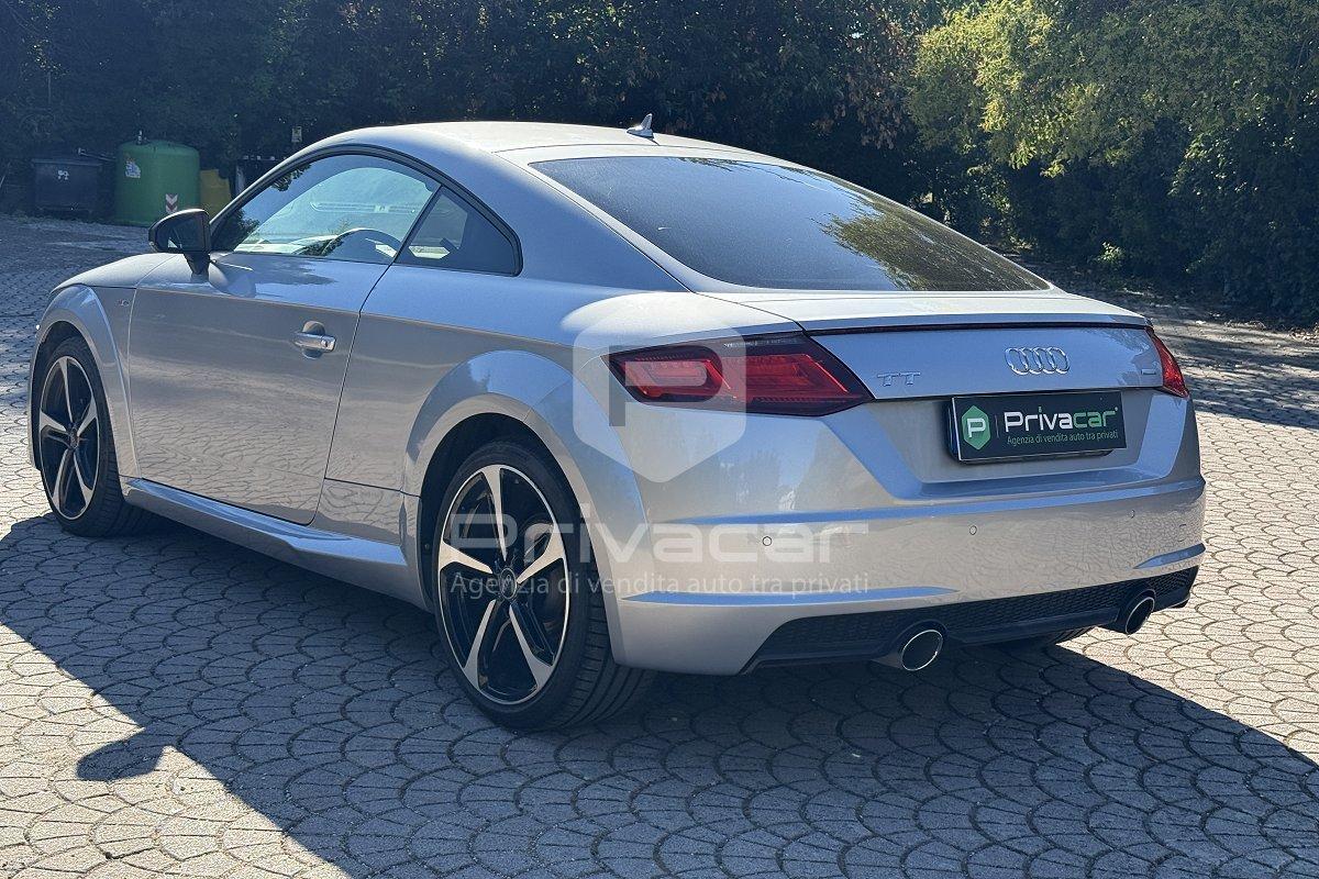 AUDI TT Coupé 2.0 TDI ultra Design