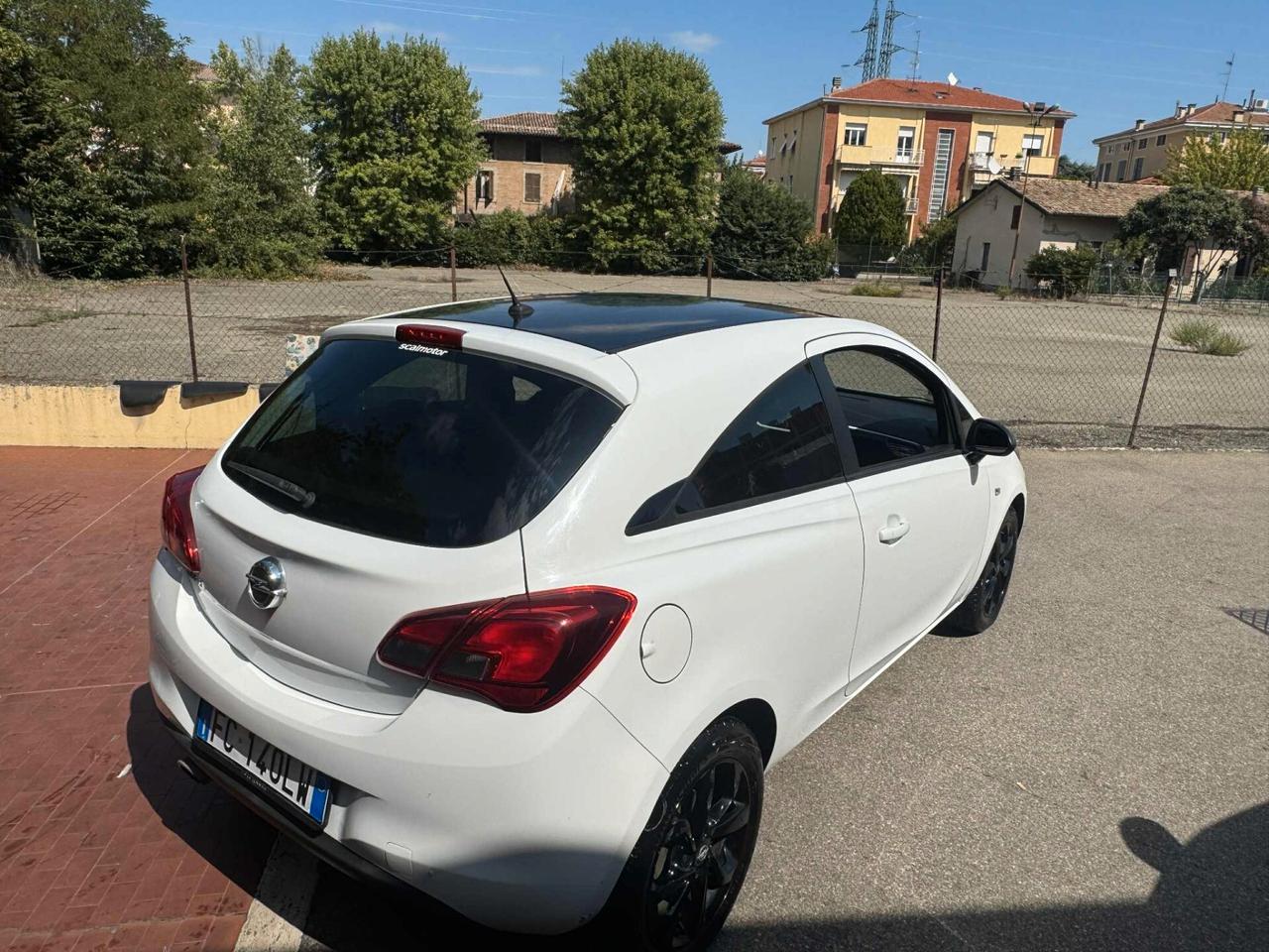 Opel Corsa Anno 2016 1.4 BENZ/GPL C.D. FATTA