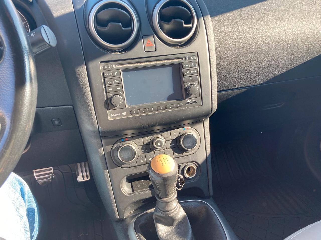 Nissan Qashqai 2.0 dCi DPF Tekna
