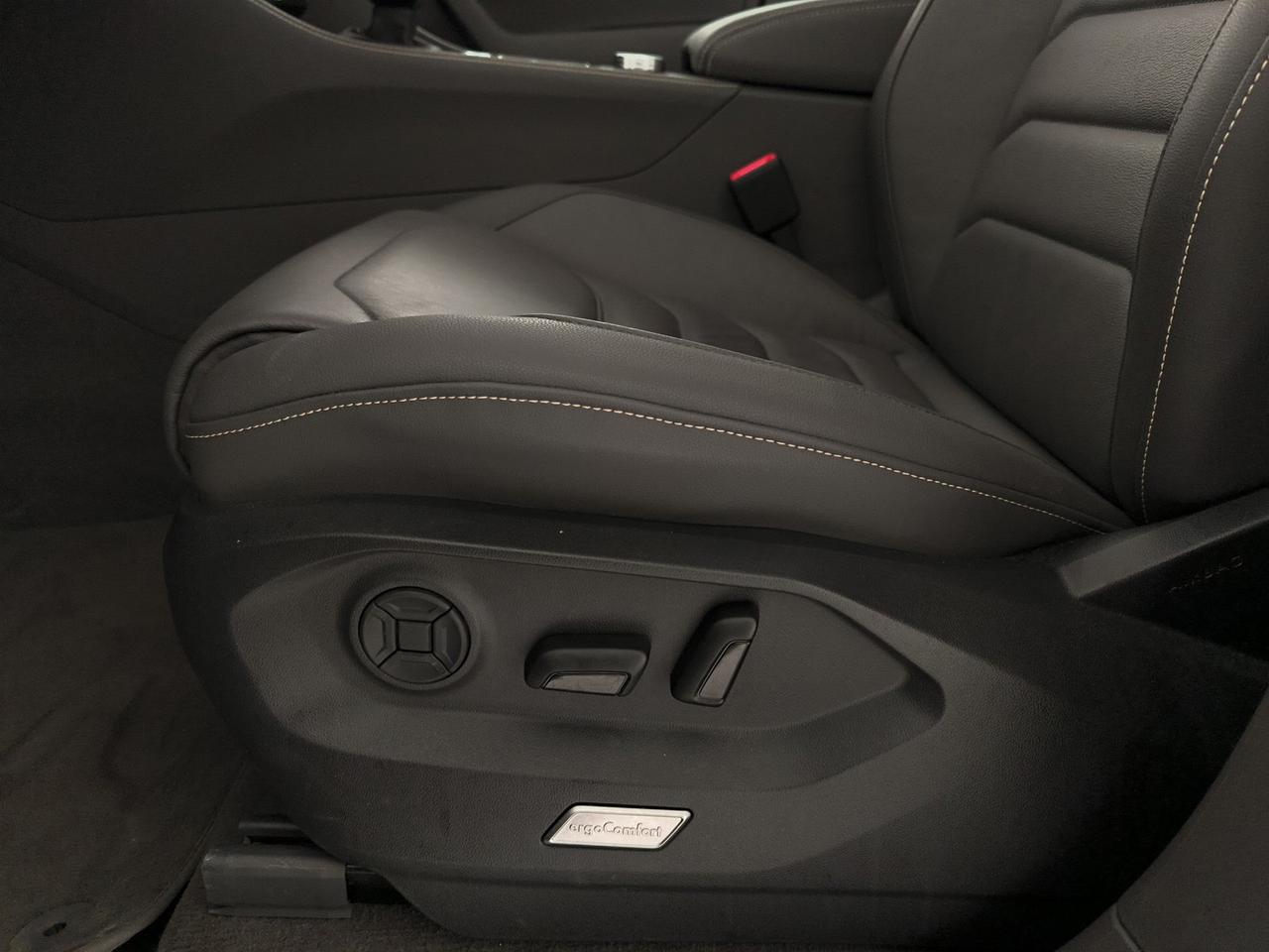 Volkswagen Touareg 3.0 v6 tdi scr elegance 231cv auto