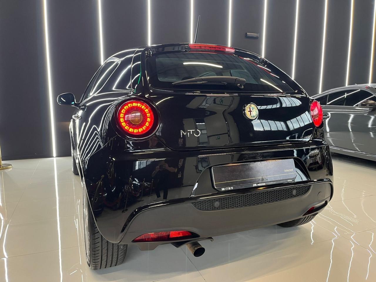 Alfa Romeo MiTo 1.3 JTDm-2 95 CV S&S Distinctive Sport Pak OK NEOPATENTATI