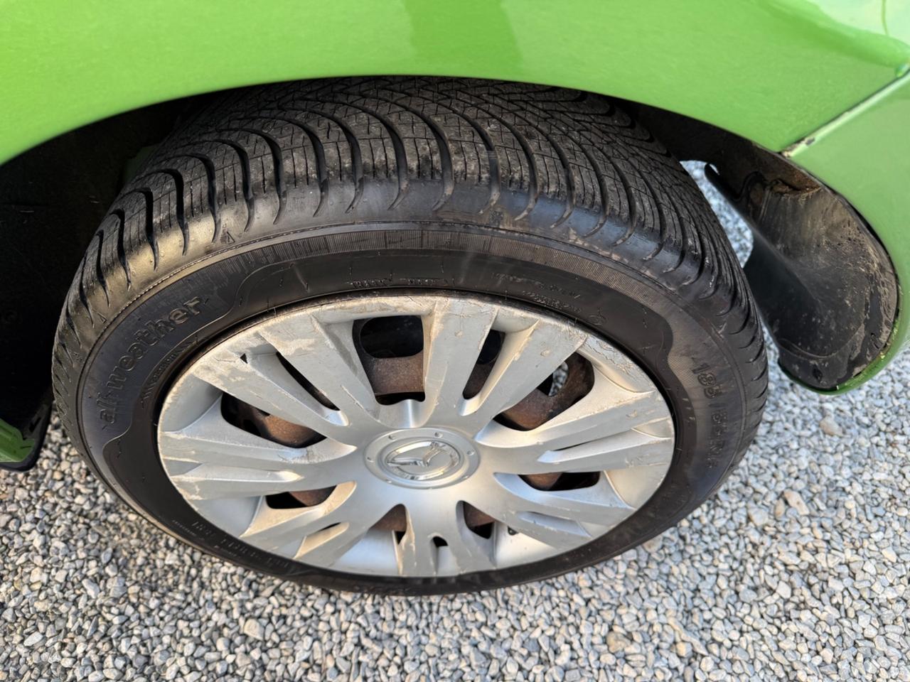 Mazda 2 Mazda2 1.3 16V 75CV 5p. Play GPL