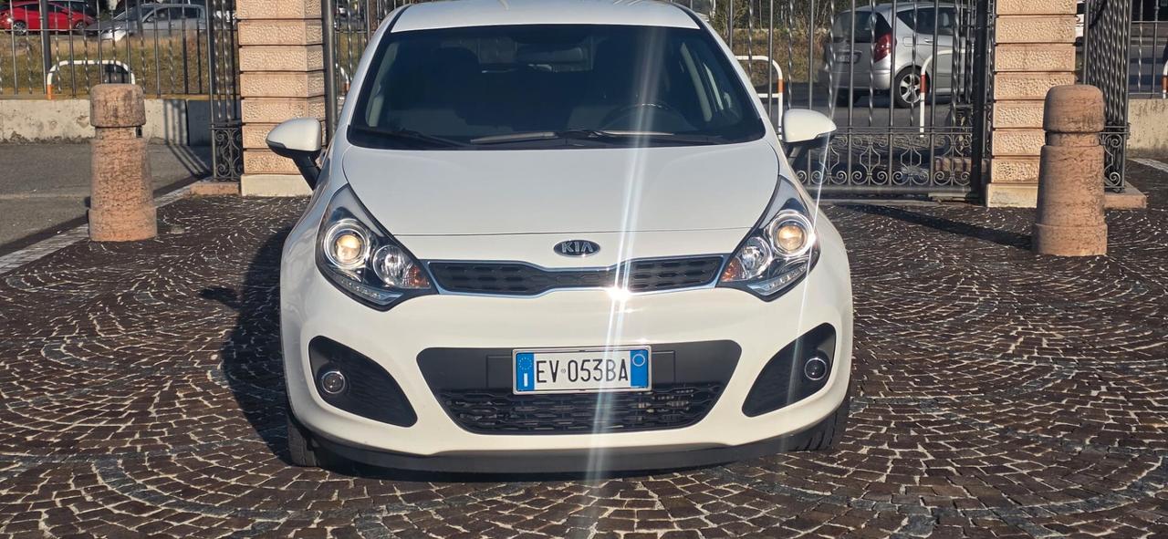 Kia Rio 1.4 CRDi 5p. Cool