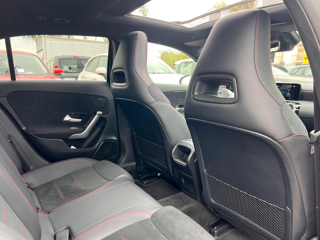 Mercedes-benz A 35 AMG 4MATIC