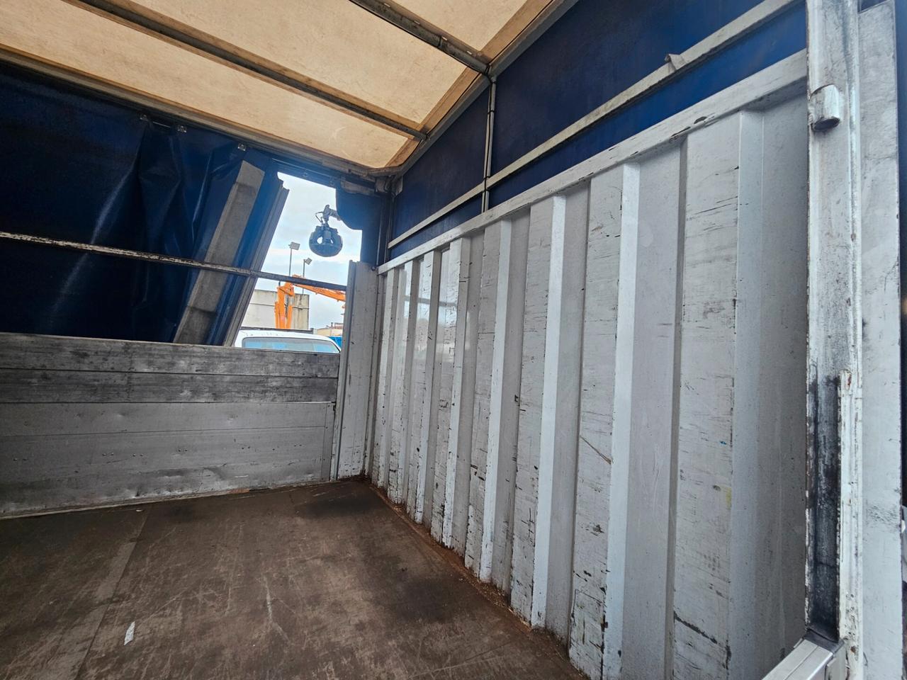 IVECO DAILY 35-150 EURO 6 CENTINATO-2018