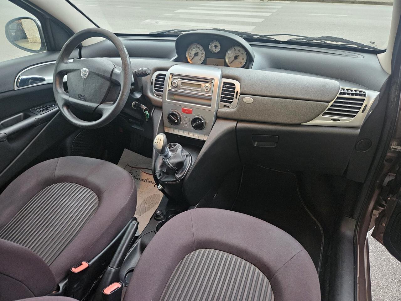 Lancia Ypsilon 1.2 69cv Diva