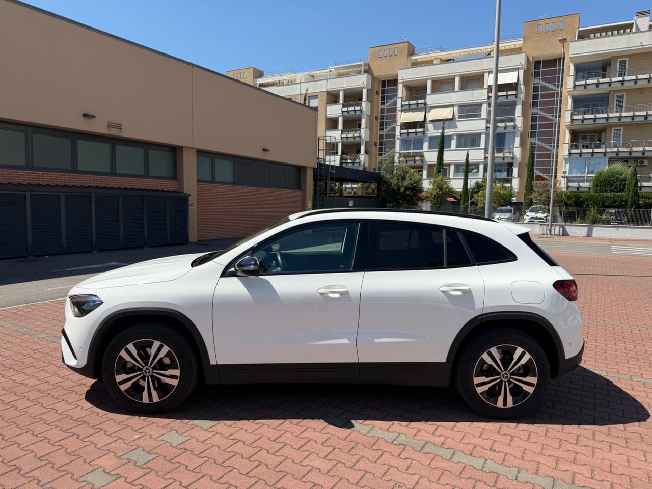 Mercedes-benz GLA 200 180 Automatic Progressive Advanced
