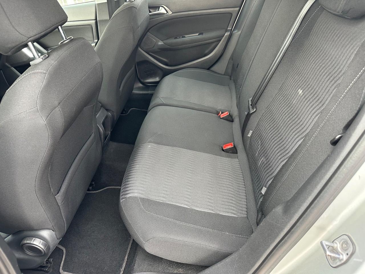 Peugeot 308 2015 1.6 115 CV SW Business PERFETTA