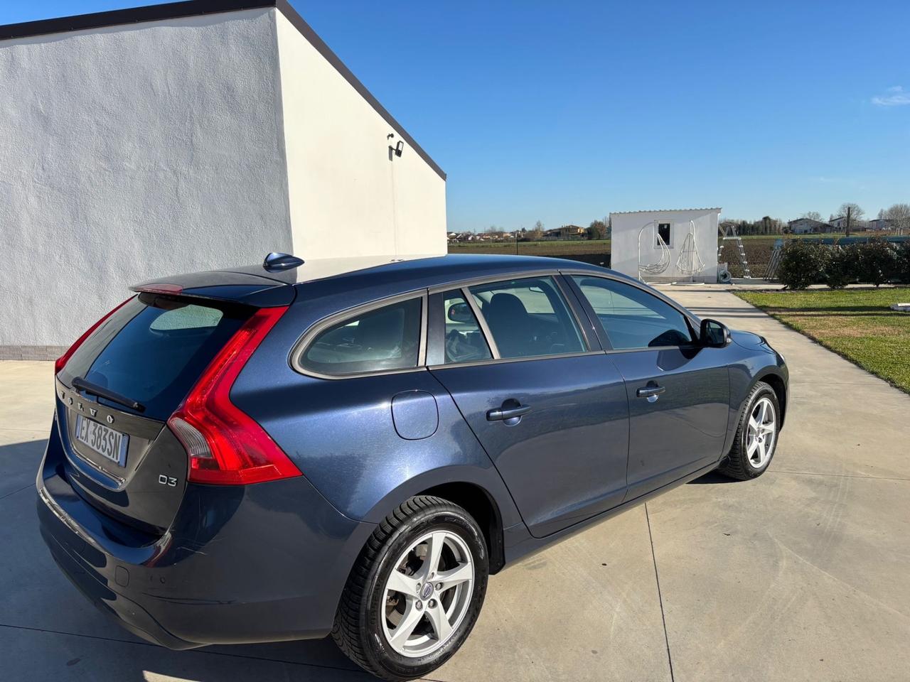 Volvo V60 D3 Geartronic Momentum