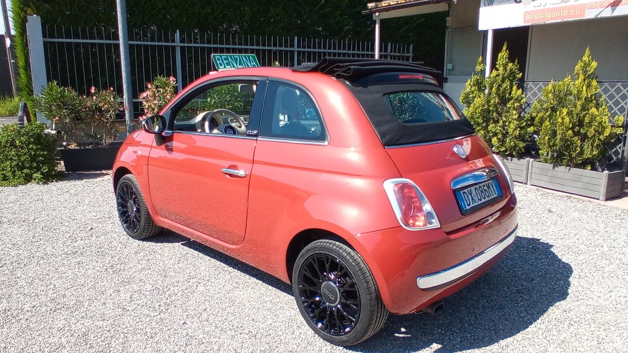 Fiat 500 500C Cabrio 1.2 Rock Cv. 69 Adatta a Neopatentati Versione con colore Fiat Rosso Corsa