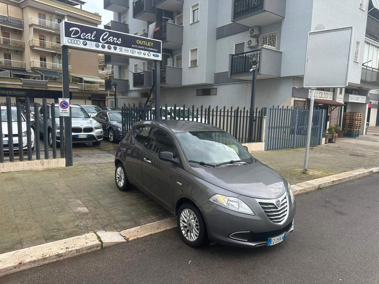 Lancia Ypsilon 1.2 69 CV 5 porte Elle