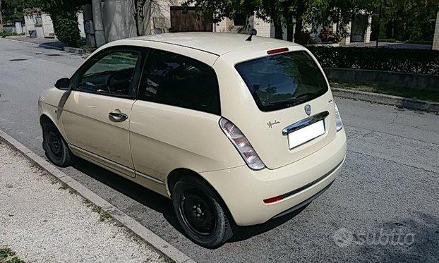 Lancia Ypsilon 1.3 MJT 90CV Oro