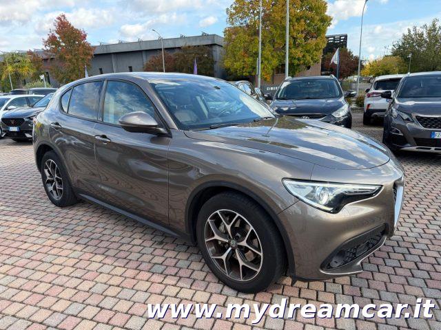 ALFA ROMEO Stelvio 2.2 Turbodiesel 180 CV AT8 RWD Super