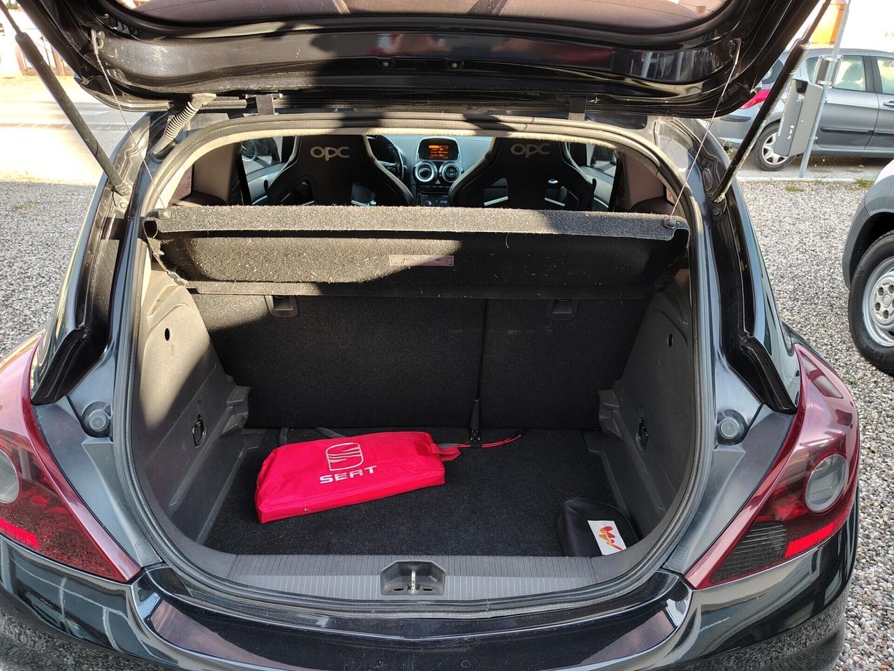 Opel Corsa 1.6 Turbo OPC LEGGI BENE!!!!! 250CV!!! MOTORE NUVO PREPARATO!!!