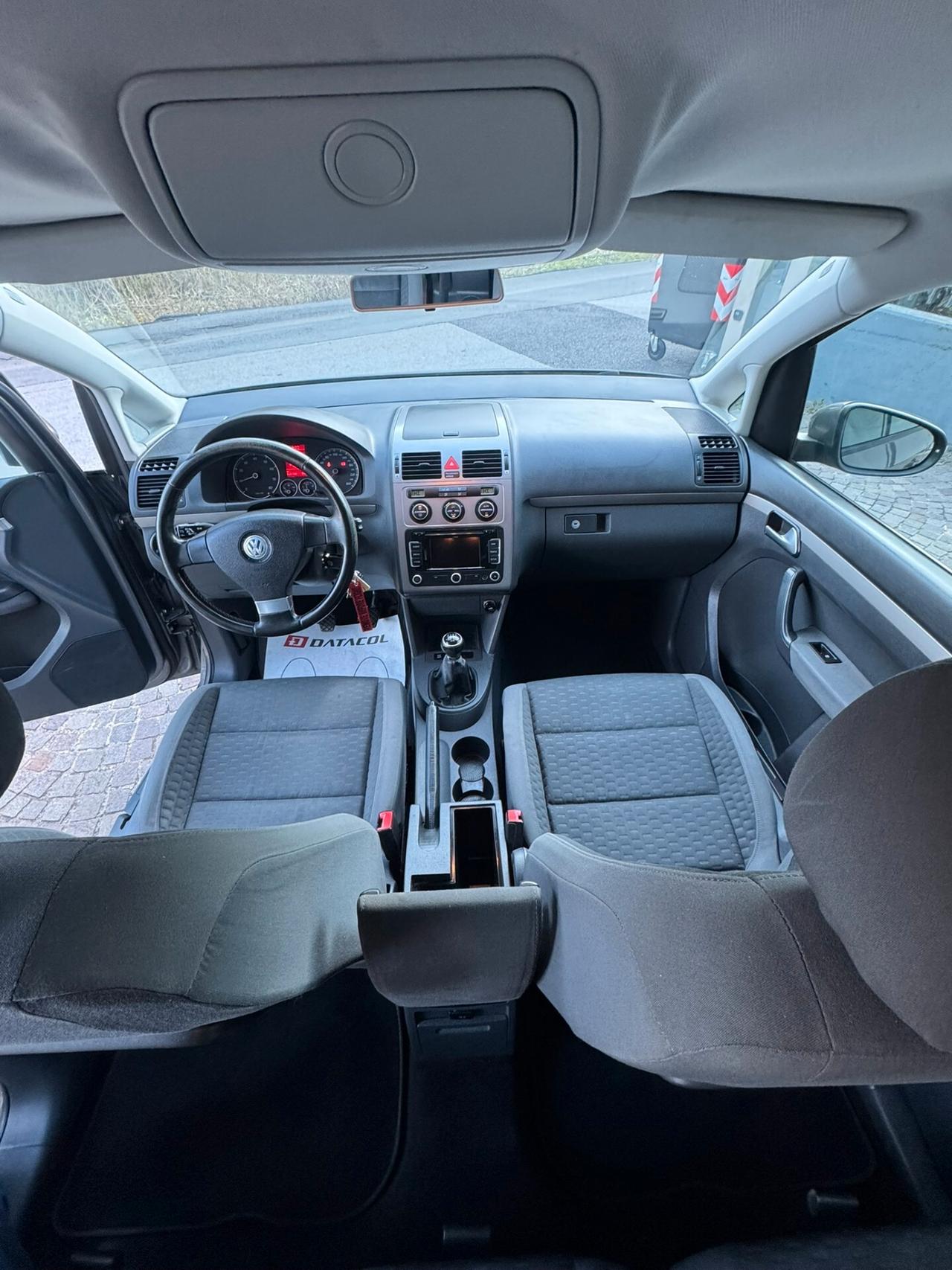 Volkswagen Touran 7 POSTI 1.6 Bifuel GPL ok neopat