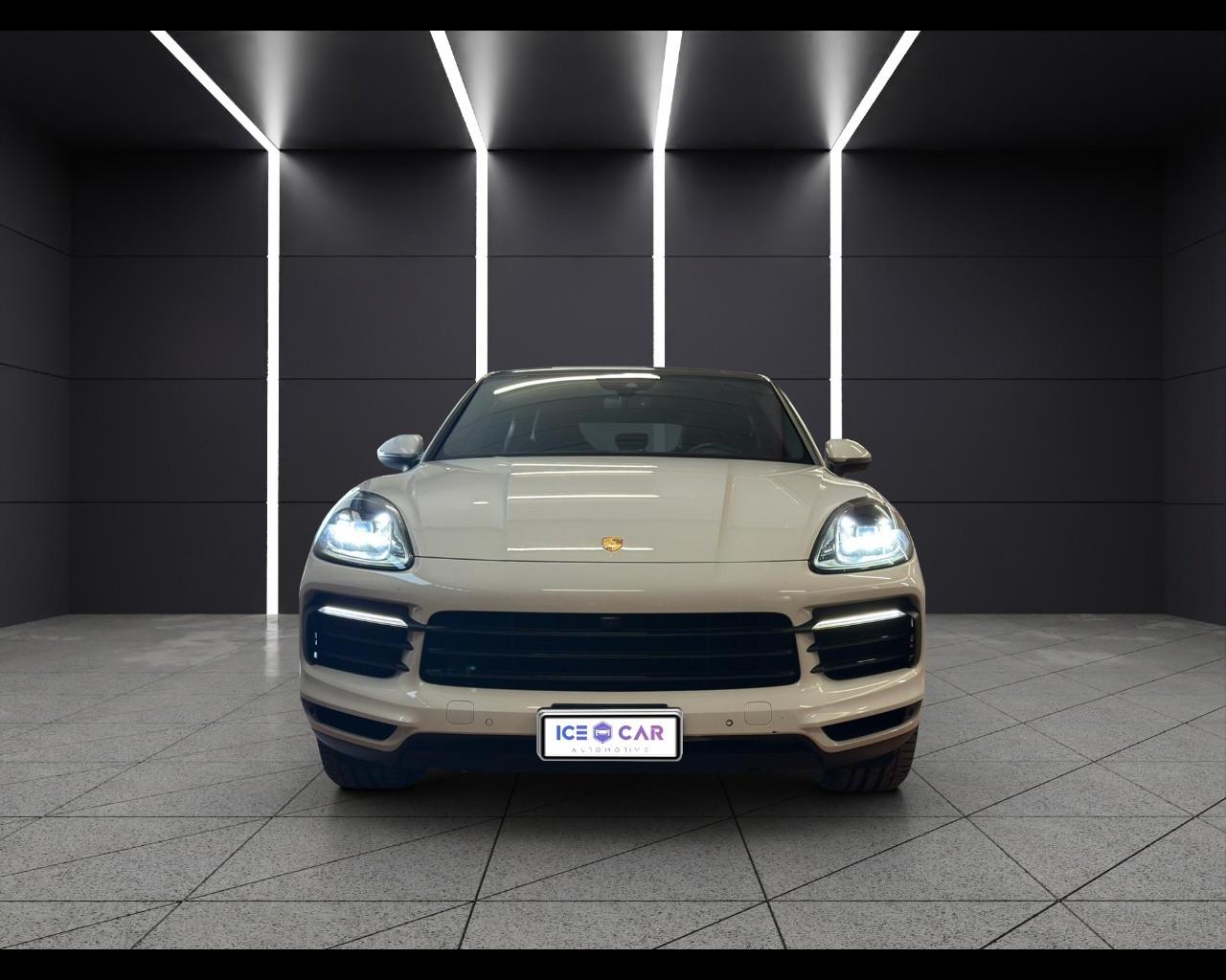 PORSCHE Cayenne Coupé - Cayenne Coupé 3.0 V6