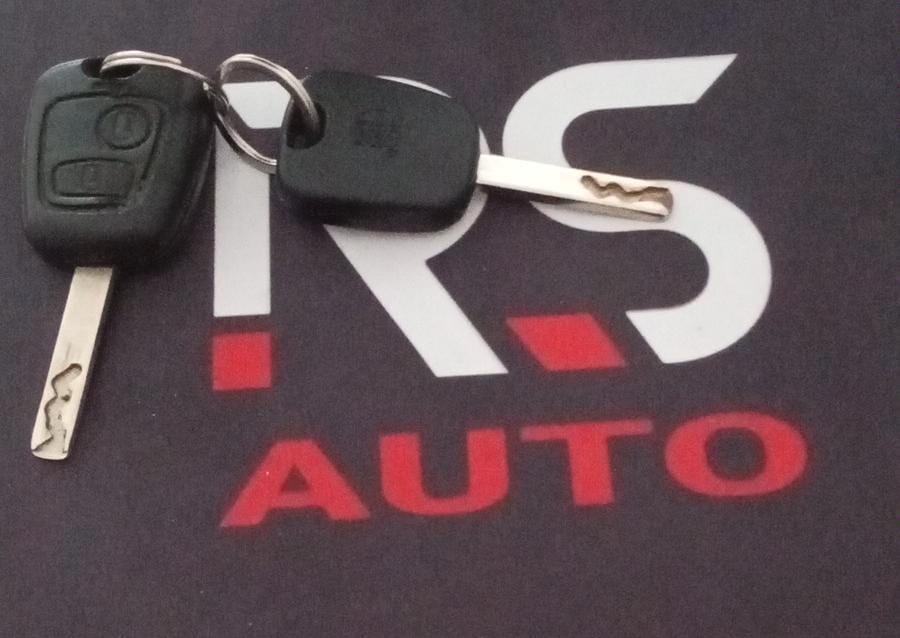 Peugeot 107 1.0 68CV 5p. Sweet Years