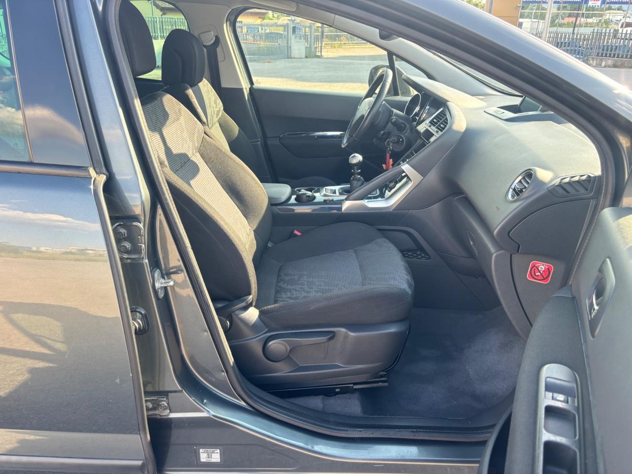 Peugeot 3008 1.6 HDi 110CV Tecno
