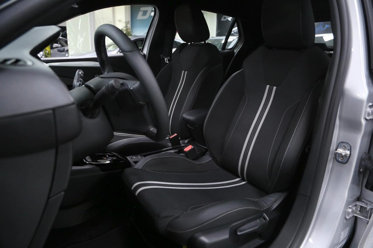 Opel Corsa 1.2 100 cv AT8 GS