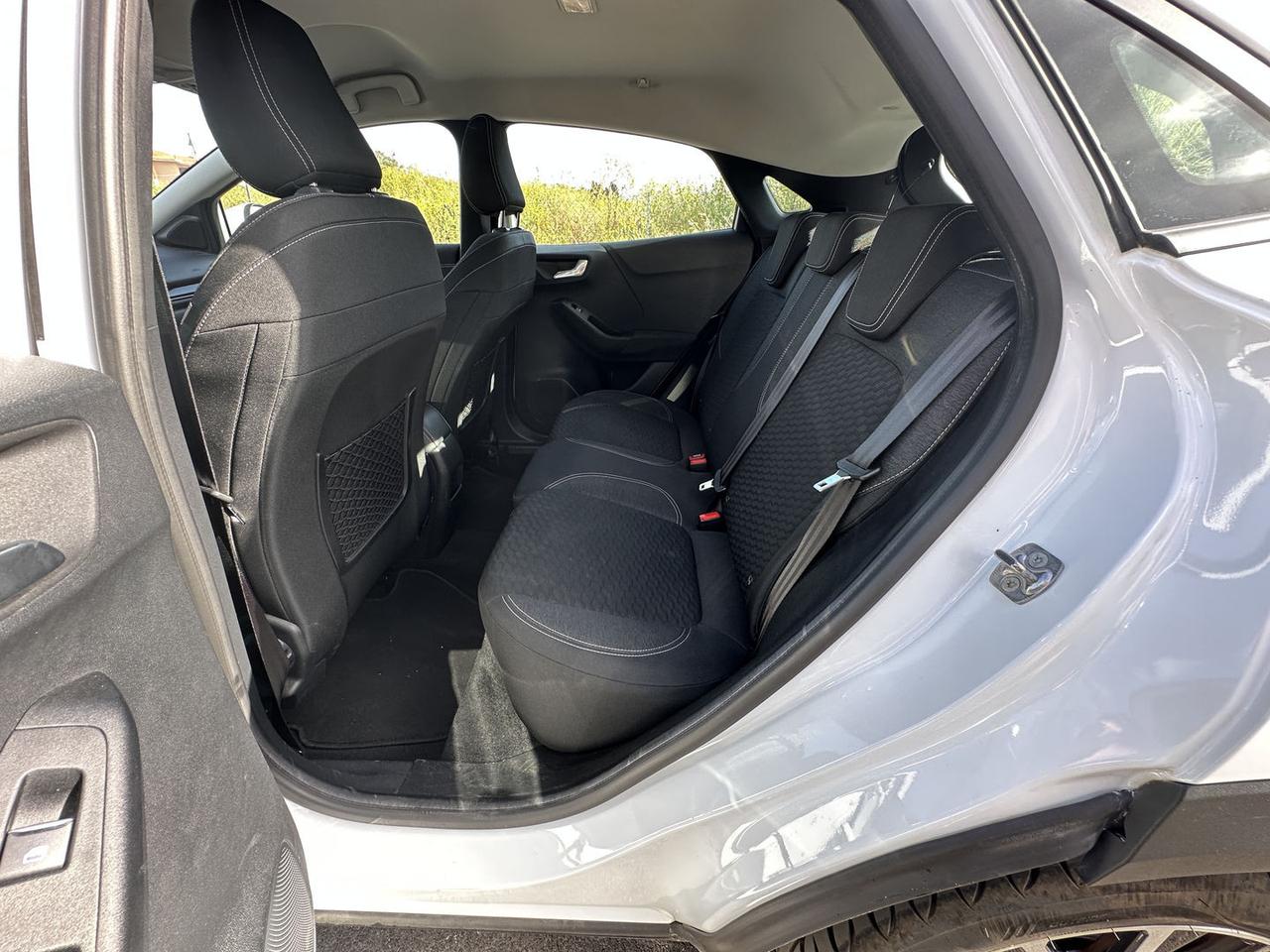 Ford Puma 1.0 Ecoboost mHEV Titanium
