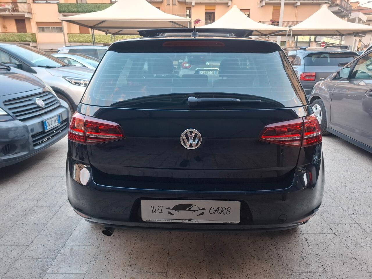 Volkswagen Golf - 1.6 TDI Tetto panoramico / Navigatore / Cruise control
