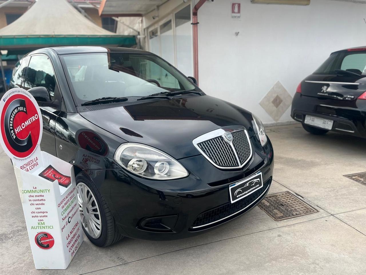 Lancia Ypsilon 1.2 benz. 69cv Diva Ideale Neopatentati