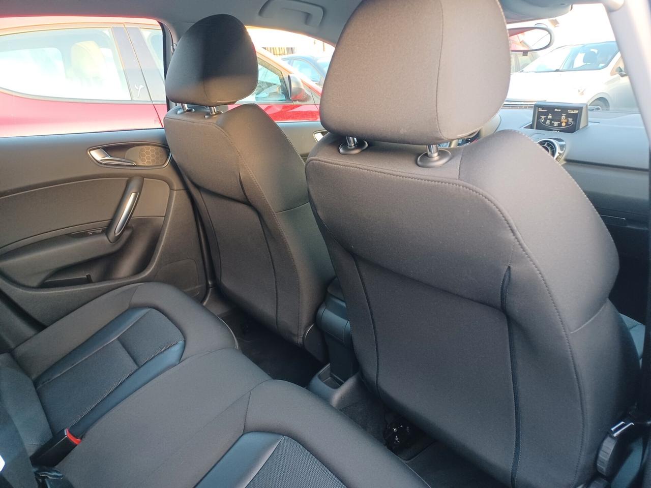 Audi A1 SPORTBACK 1.6 TDI S TRONIC LED BIXENO PDC