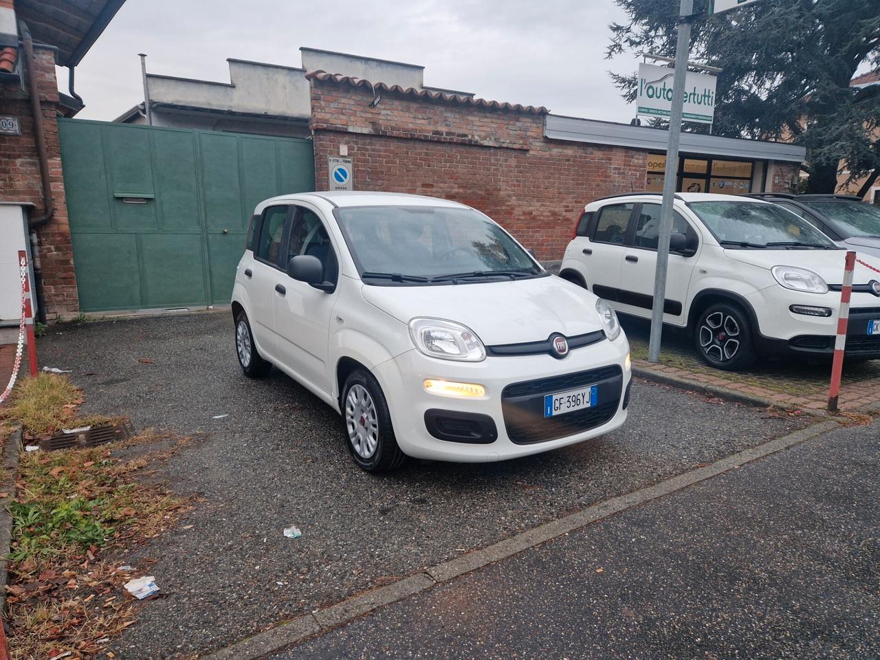 Fiat Panda Hybrid 1.0 70CV "44.200 km" 5 posti, Clima, Ruota